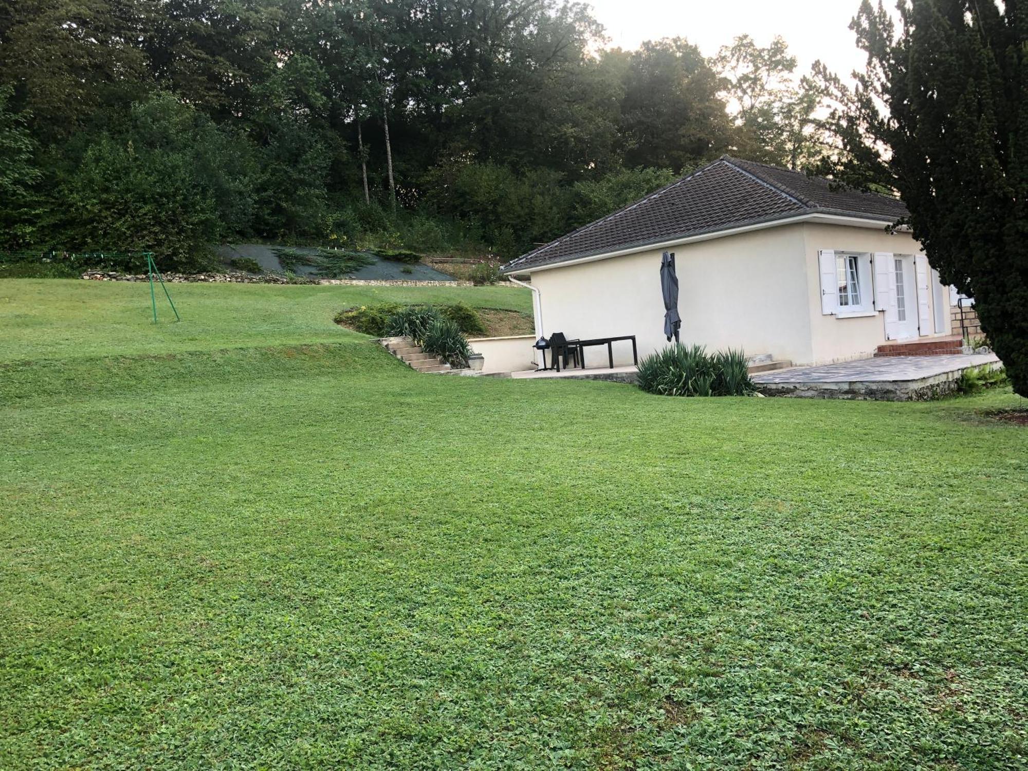 Вилла L'Echappee Meusienne Brieulles-sur-Meuse Экстерьер фото